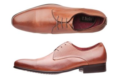 Lluis Shoes – The Travelling Shoeman