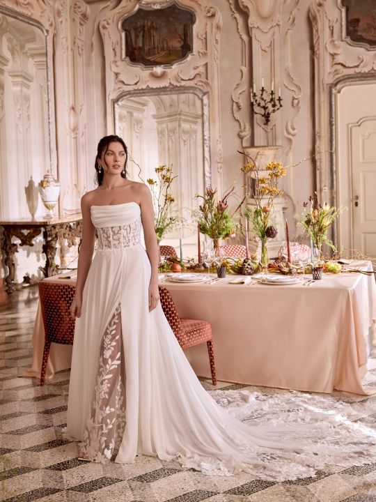 Miss Bella Bridal_Leila_Justin-Alexander Miss Bella Bridal