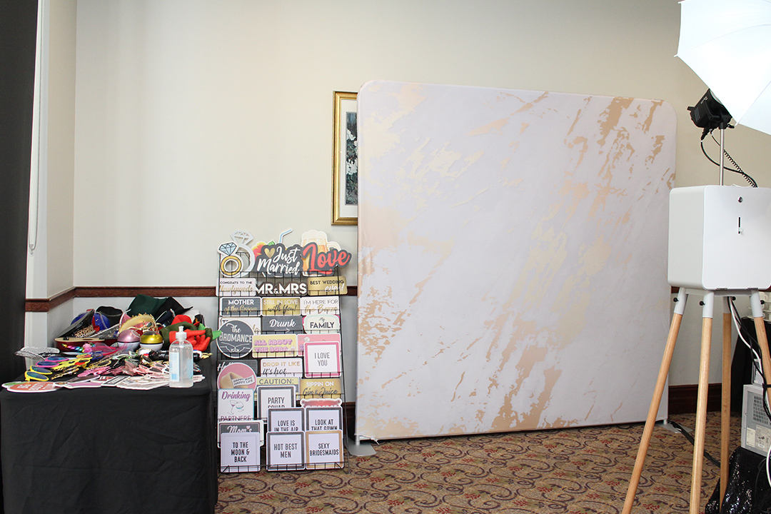 Illuminate Photo Booth hire