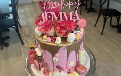 Scrumdiddely Cakes And Cafe