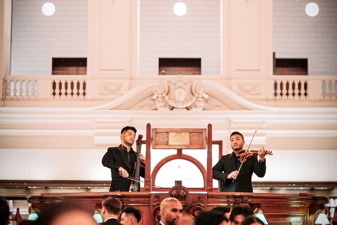 Darioviolin & Double Show Entertainment 